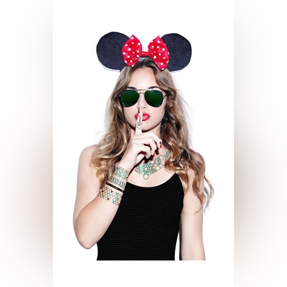 NEW Disney Minnie Mouse Jewelry Inspired Tattoo Junkee Pack of 2 Sheets Gold - Picture 2 of 3